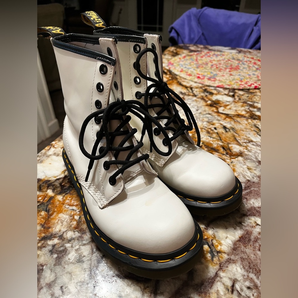 doc martins, worn a couple times nothing wrong just too small!